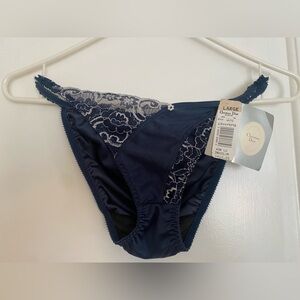 !! Christian Dior VINTAGE WITH TAGS lace underwear